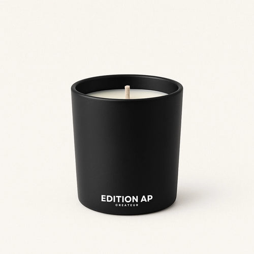 Bougie_parfumee_Edition_AP_en_verre_noir_mat_format_decouverte_design_minimaliste_haut_de_gamme